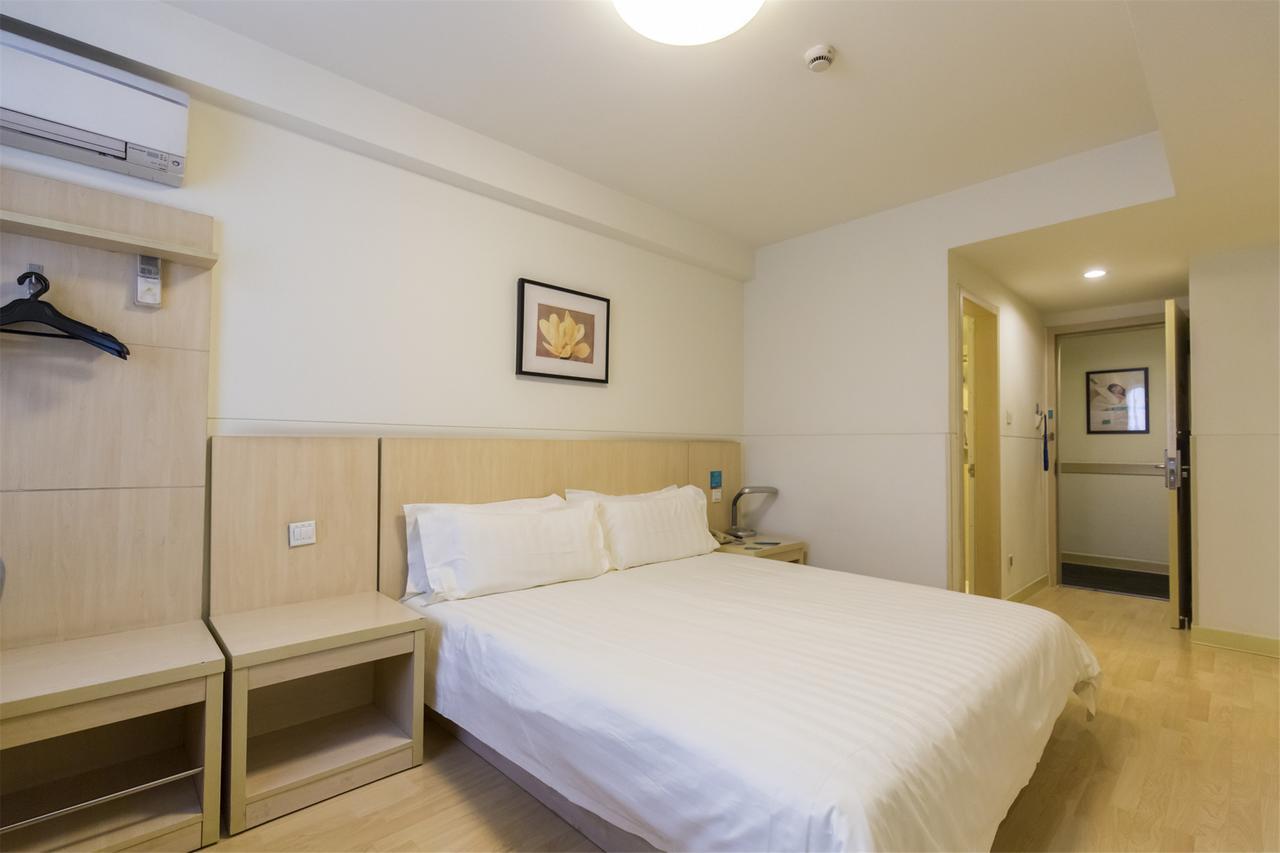 Jinjiang Inn Haimen Jiefang Middle Road Exterior photo